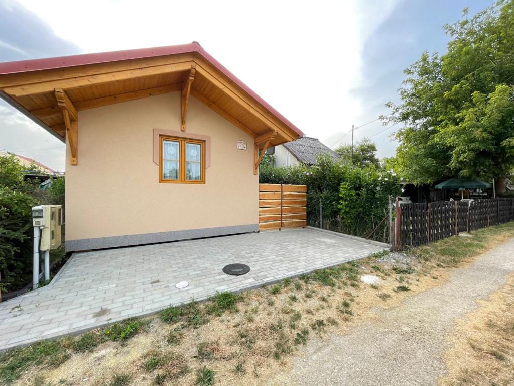 Ibolya Apartman Csisztapuszta Екстер'єр фото